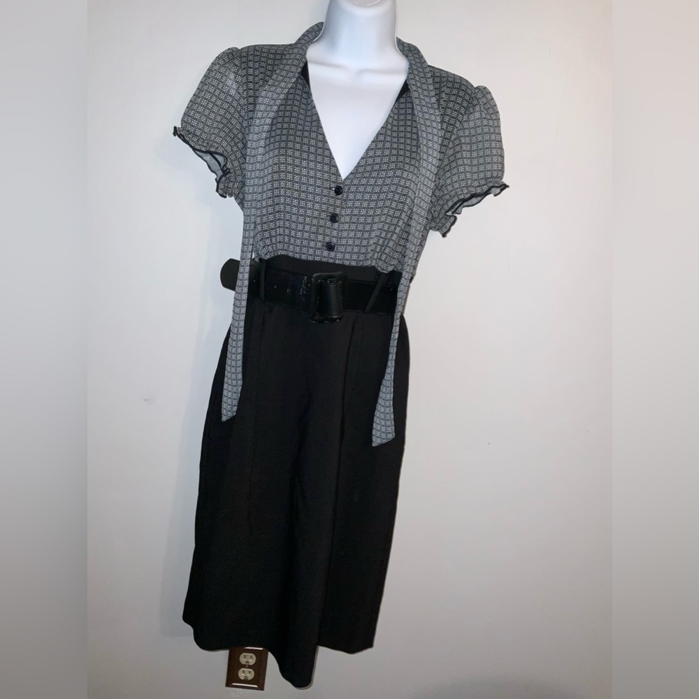 Preloved Y2K Era Chic Black & White Belted Secretary Dress Sz 13 Petite - Picture 5 of 5
